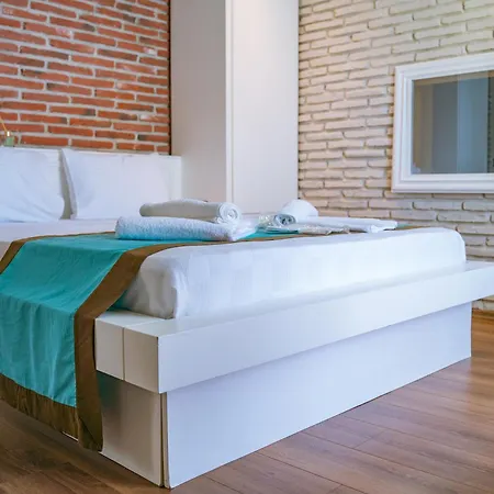 Sevilla Alacati Отель Кешме