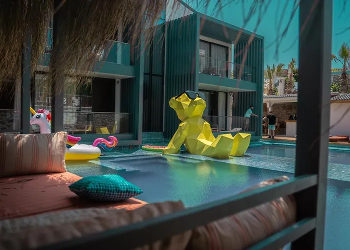 Sevilla Alacati ホテル Çeşme