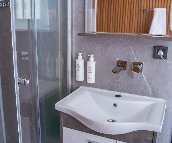 Sevilla Alacati * Çeşme